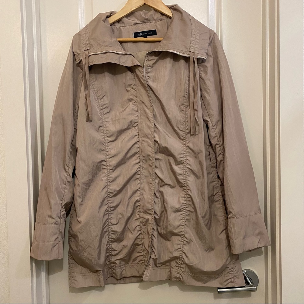 Anne Klein Overcoat, size Large